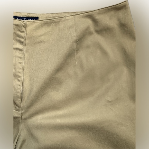 Ann Taylor relaxed stretch casual khaki tan capri pants cotton/spandex size 12 - Picture 4 of 6
